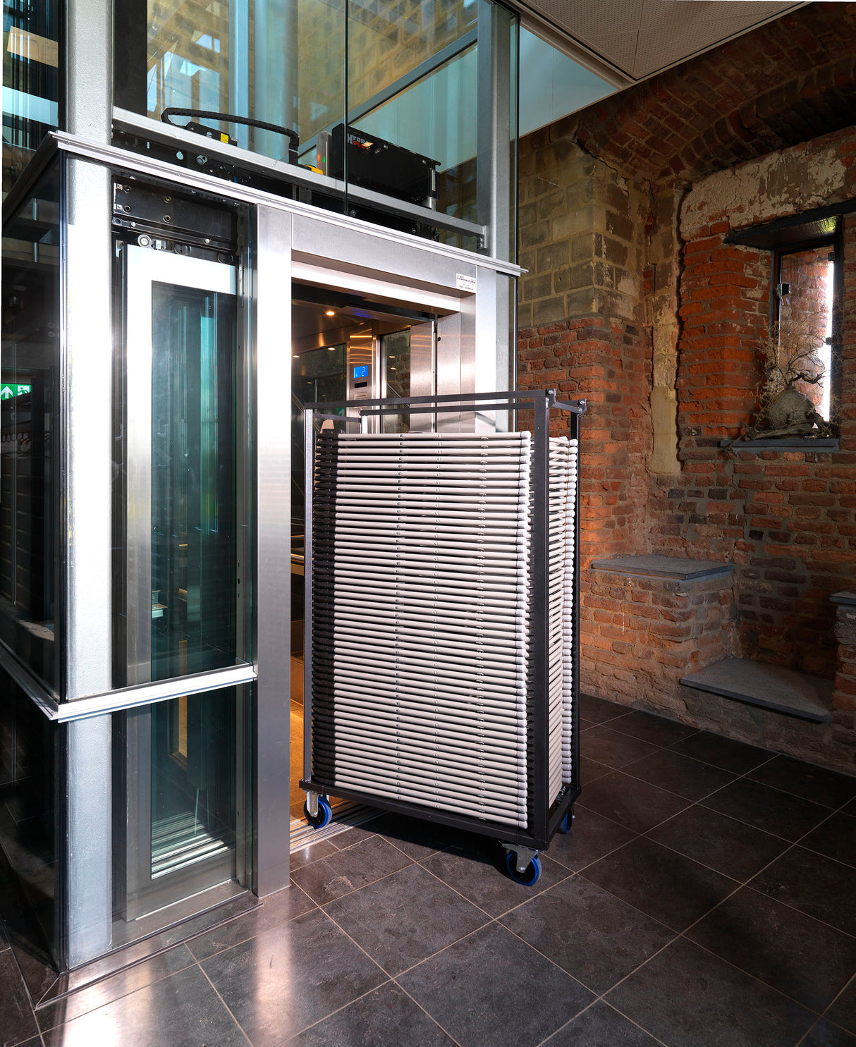 Chariot de transport pour chaises pliantes Budget - pour 50 pièces - VEBA - 1 pcs