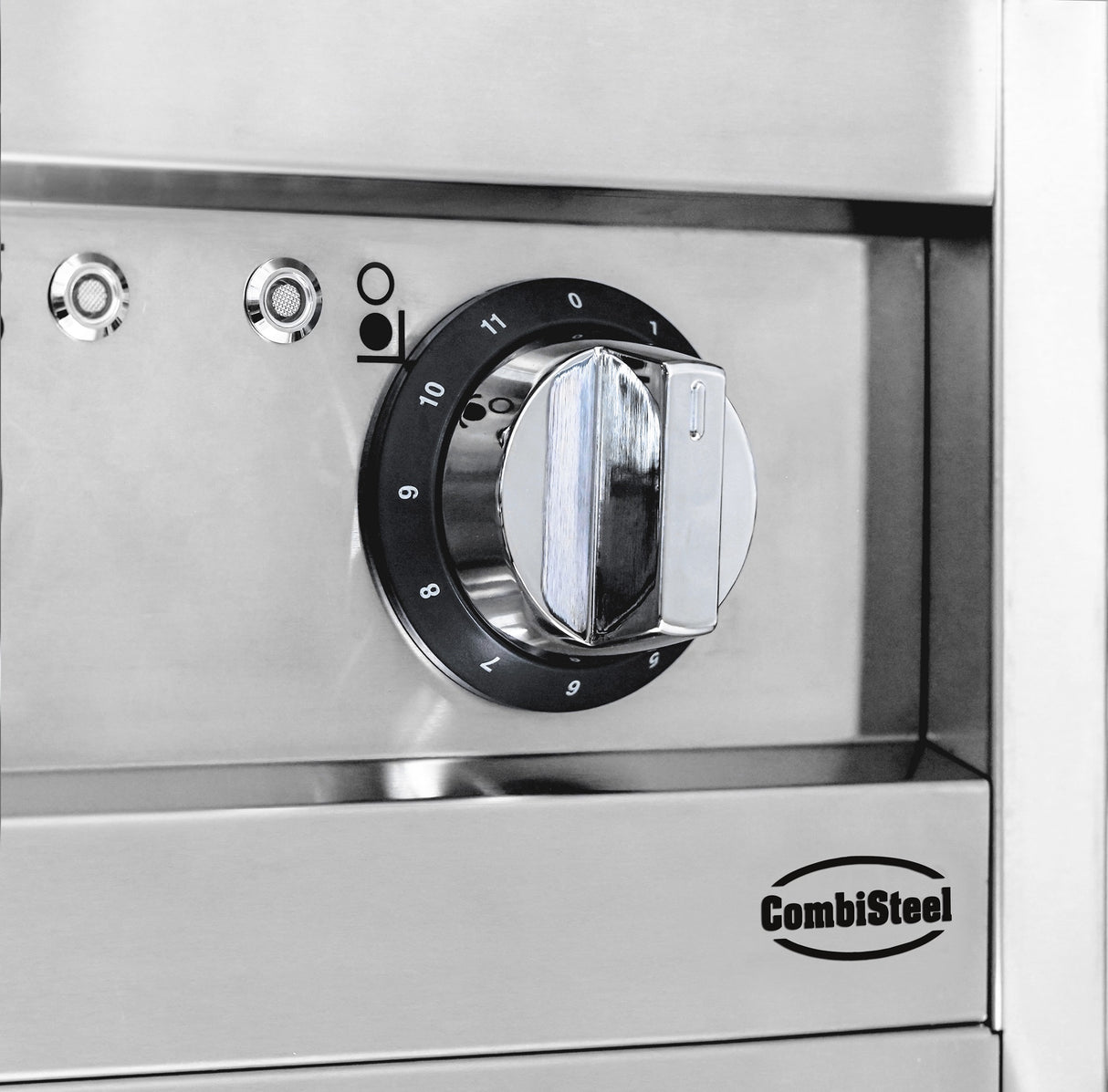 ENTRY 700 CUISINIÈRE À INDUCTION 4 ZONES - 7545.0010 - COMBISTEEL