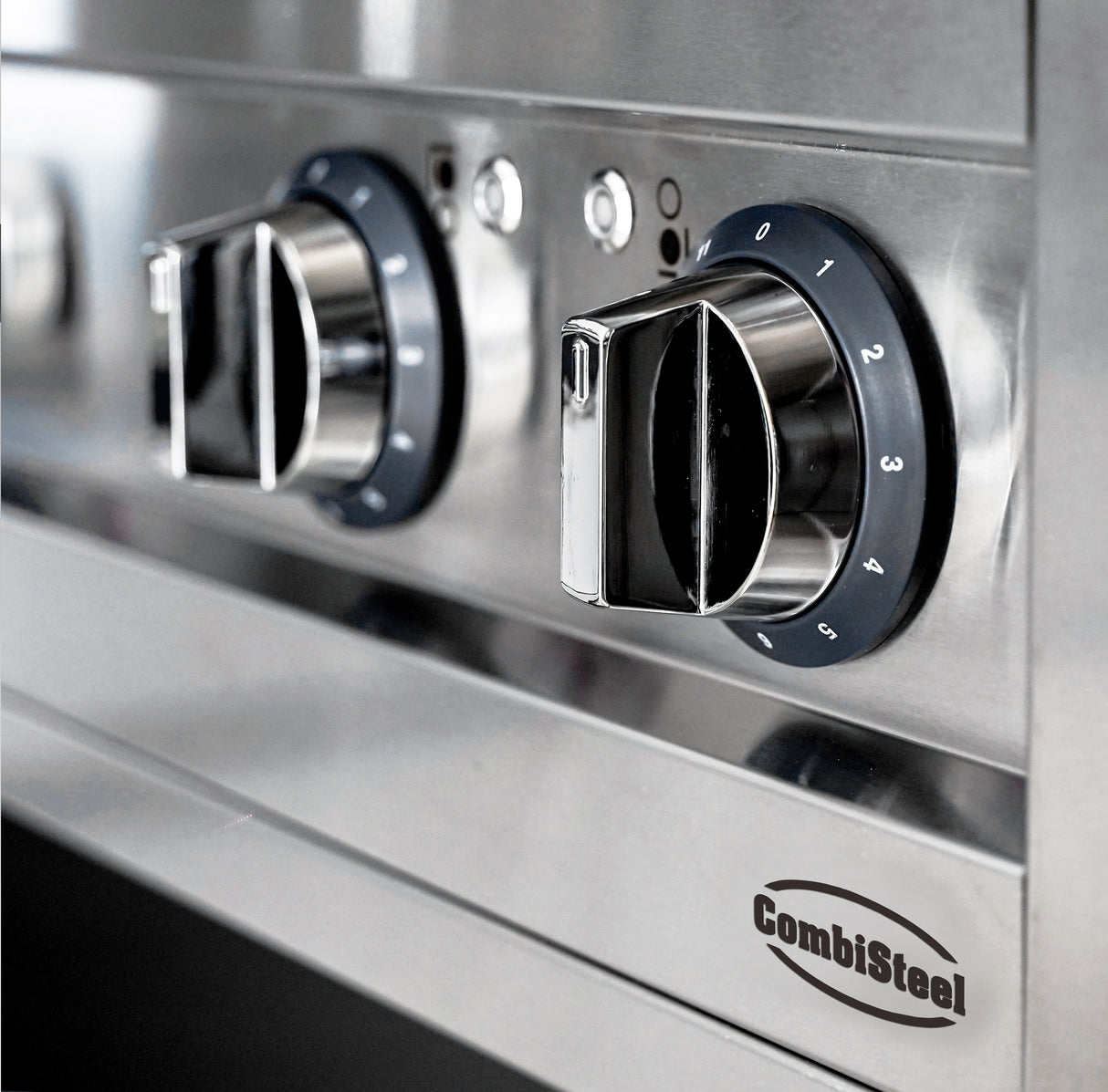 ENTRY 700 CUISINIÈRE À INDUCTION 4 ZONES - 7545.0010 - COMBISTEEL