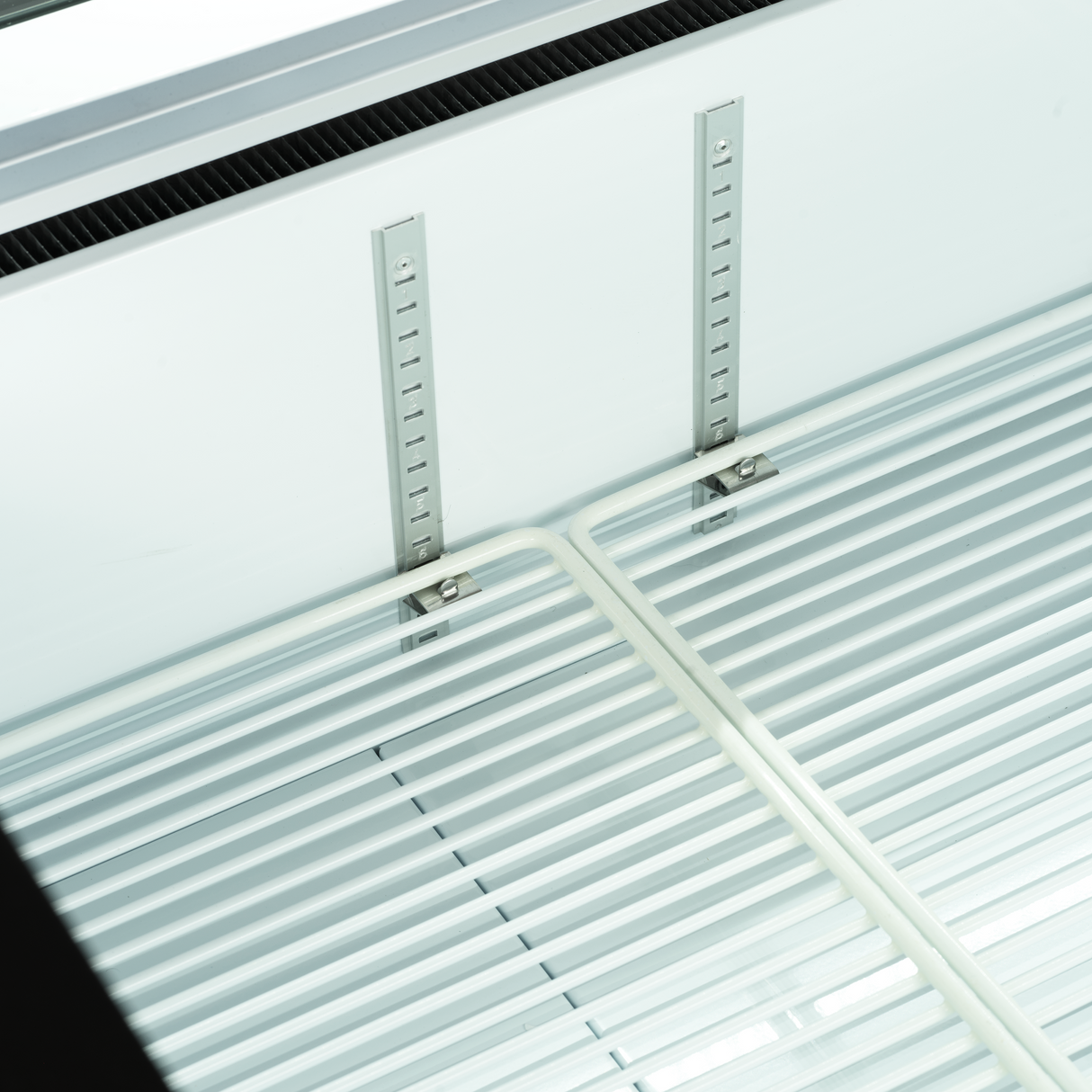 Réfrigérateur/congélateur noir pour achats impulsifs - UHD201 /Black - TEFCOLD