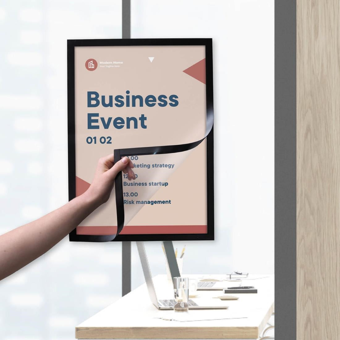 Cadres d'affichage autocollants Europel A3 noirs (lot de 2)