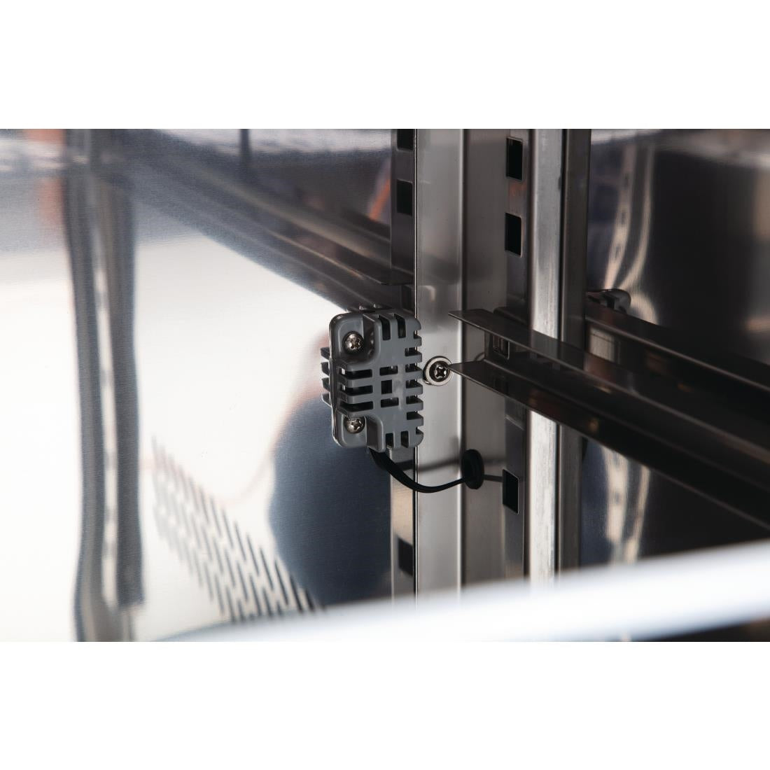 Table réfrigérée positive deux portes Polar Série U 282L