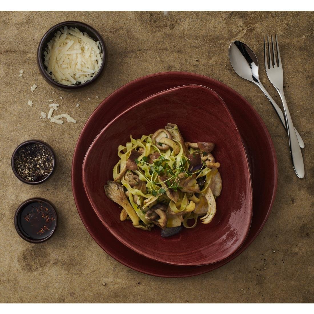 Bols triangulaires Churchill Stonecast Patina Red Rust 152mm (Lot de 12)