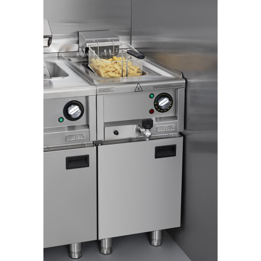 Friteuse électrique simple Buffalo Série 600 8L