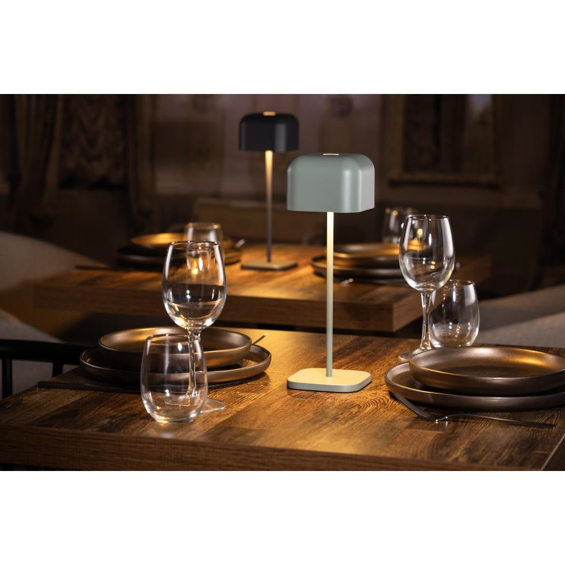 Lampe de table avec abat-jour carré Olympia Lucca verte 300mm