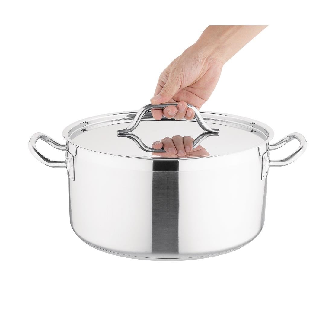 Braisière inox avec couvercle Nisbets Essentials 32 cm