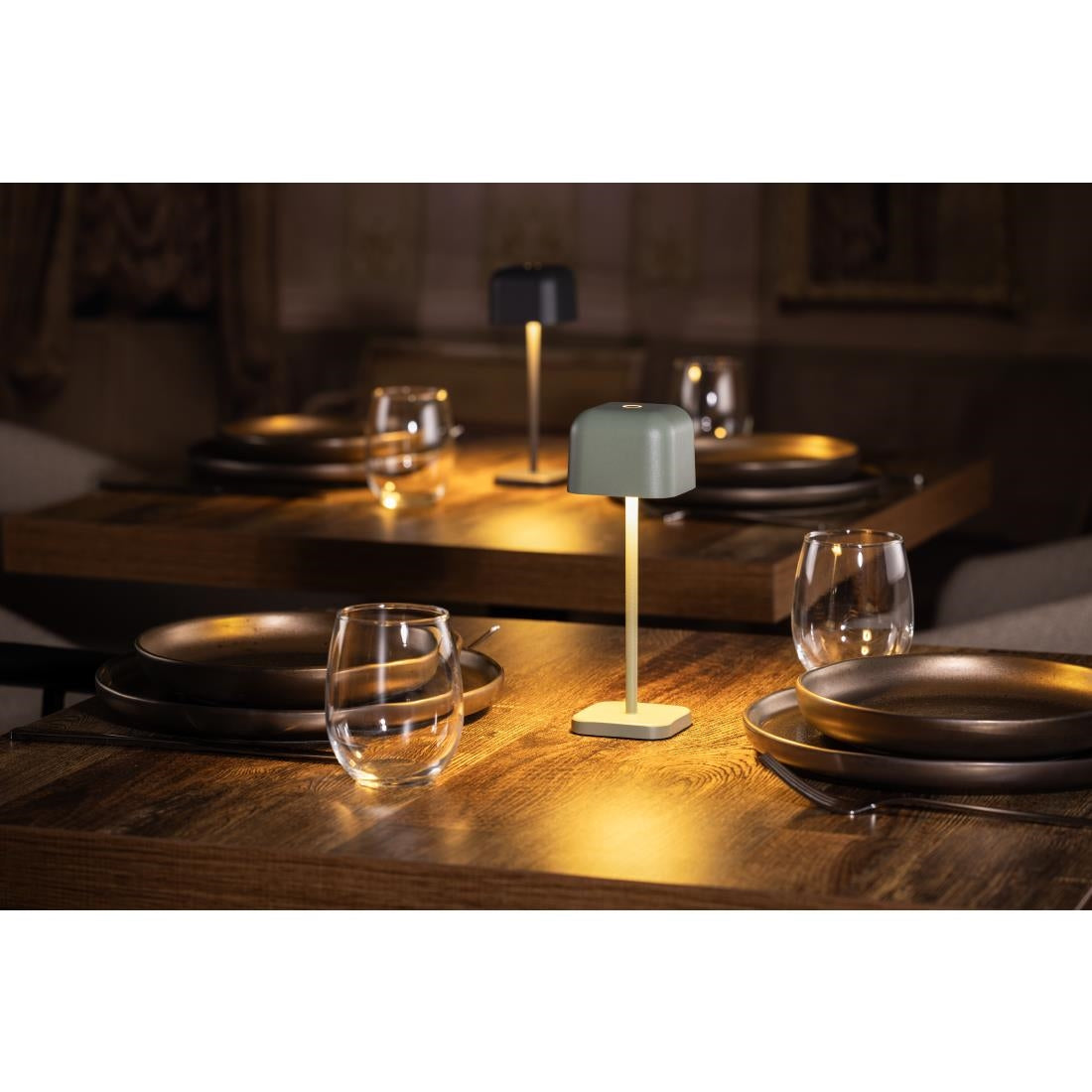 Lampe de table avec abat-jour carré Olympia Lucca verte 200mm