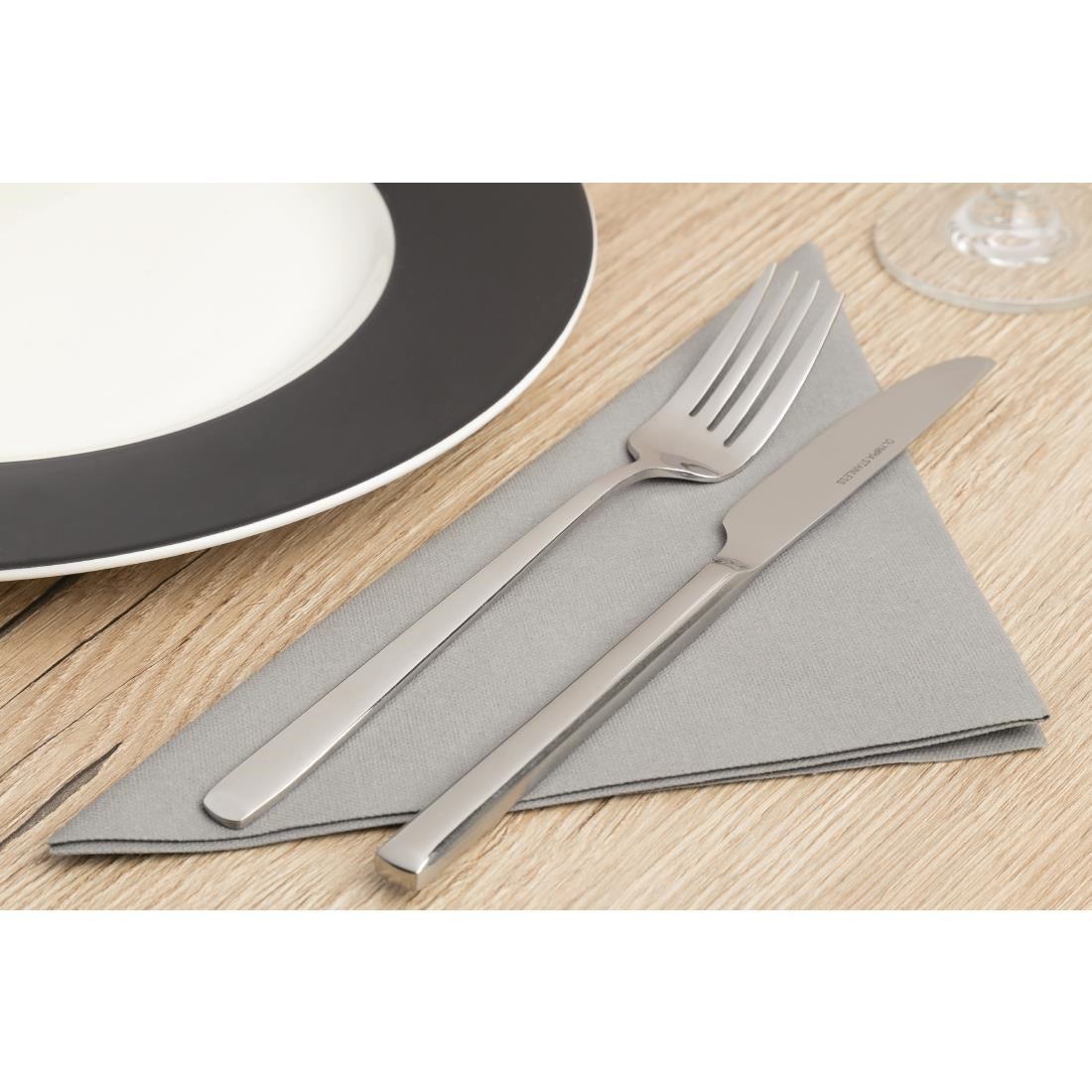 Serviettes déjeuner ouate gris granite compostables Duni 400mm (lot de 750) - NISBETS