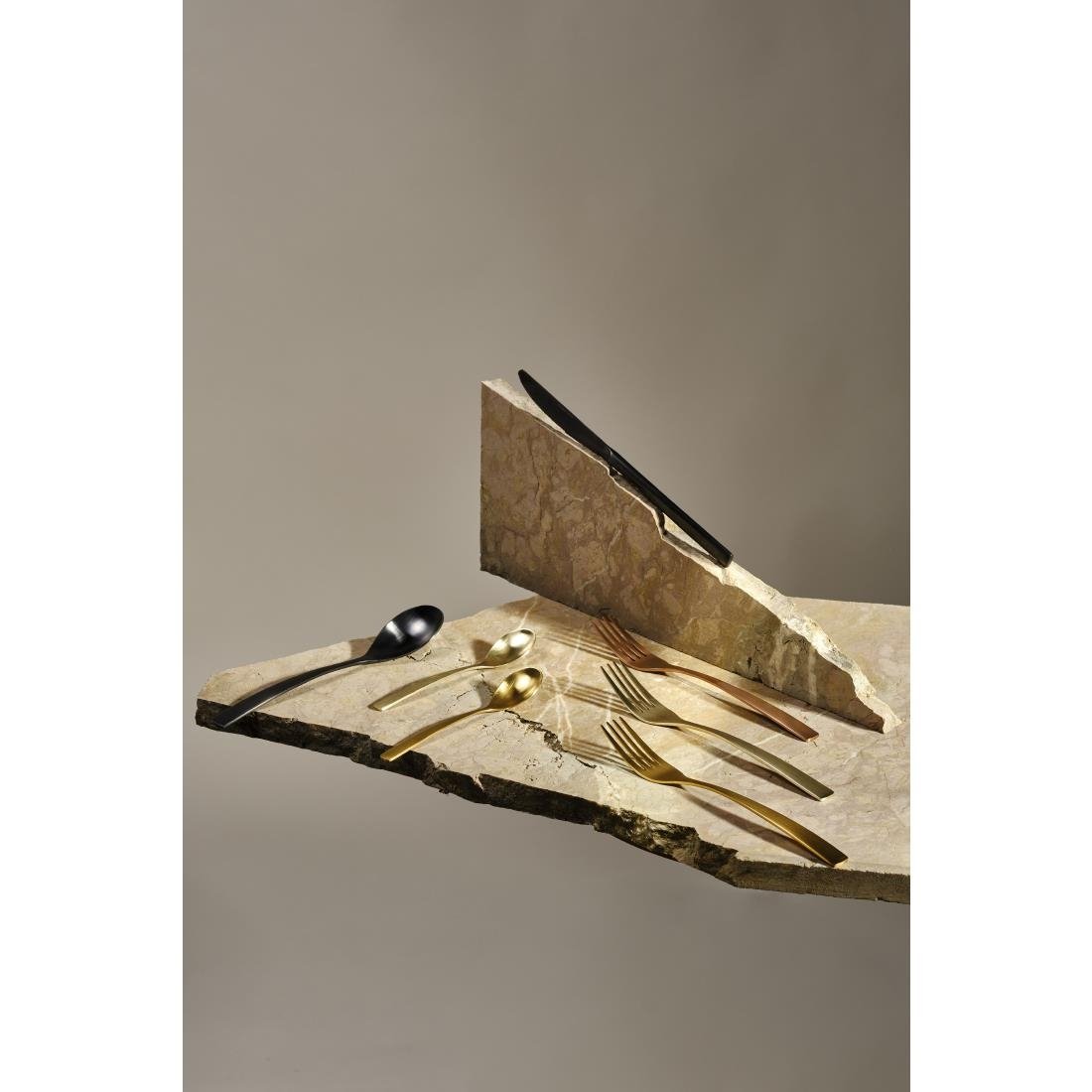 Couteaux de table Comas Barcelona Champagne (lot de 12)