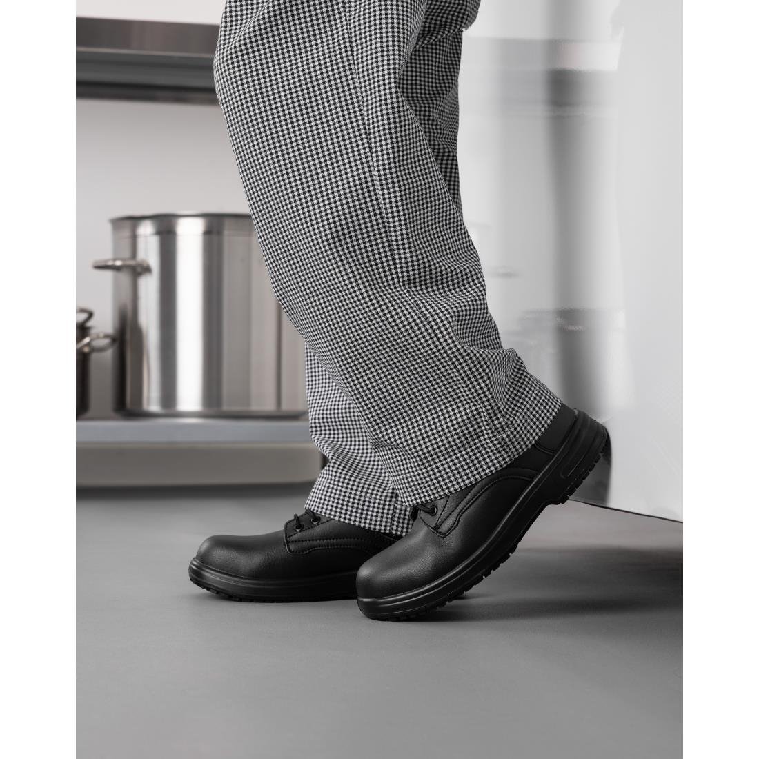 Chaussures de sécurité Slipbuster Basix noire - NISBETS