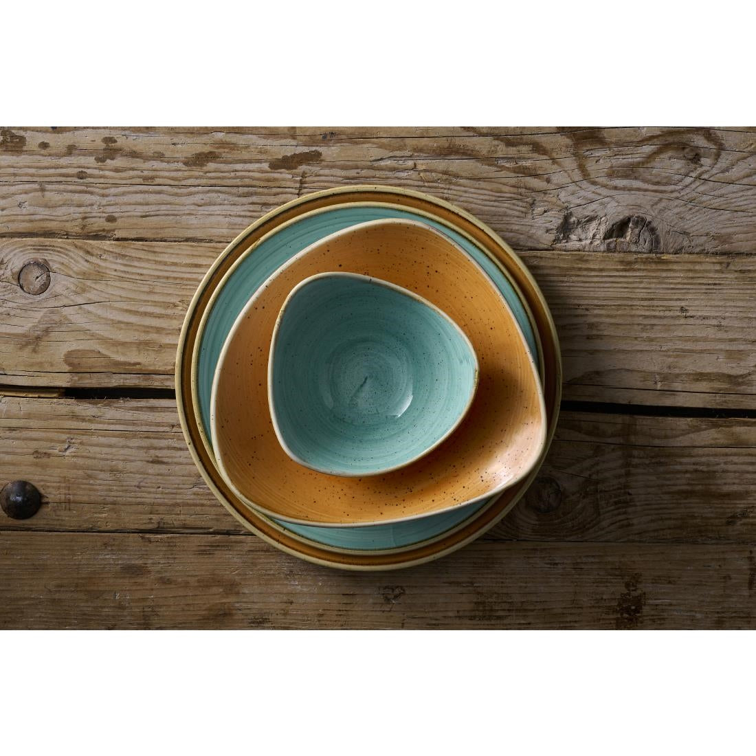 Assiettes avec rebord Churchill Stonecast Tangerine 217mm (Lot de 12)