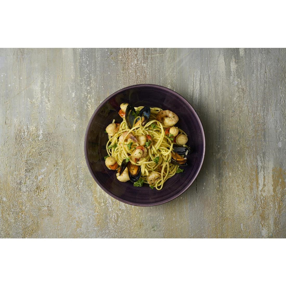 Assiettes coupes rondes Churchill Stonecast Patina Purple 248mm (Lot de 12)