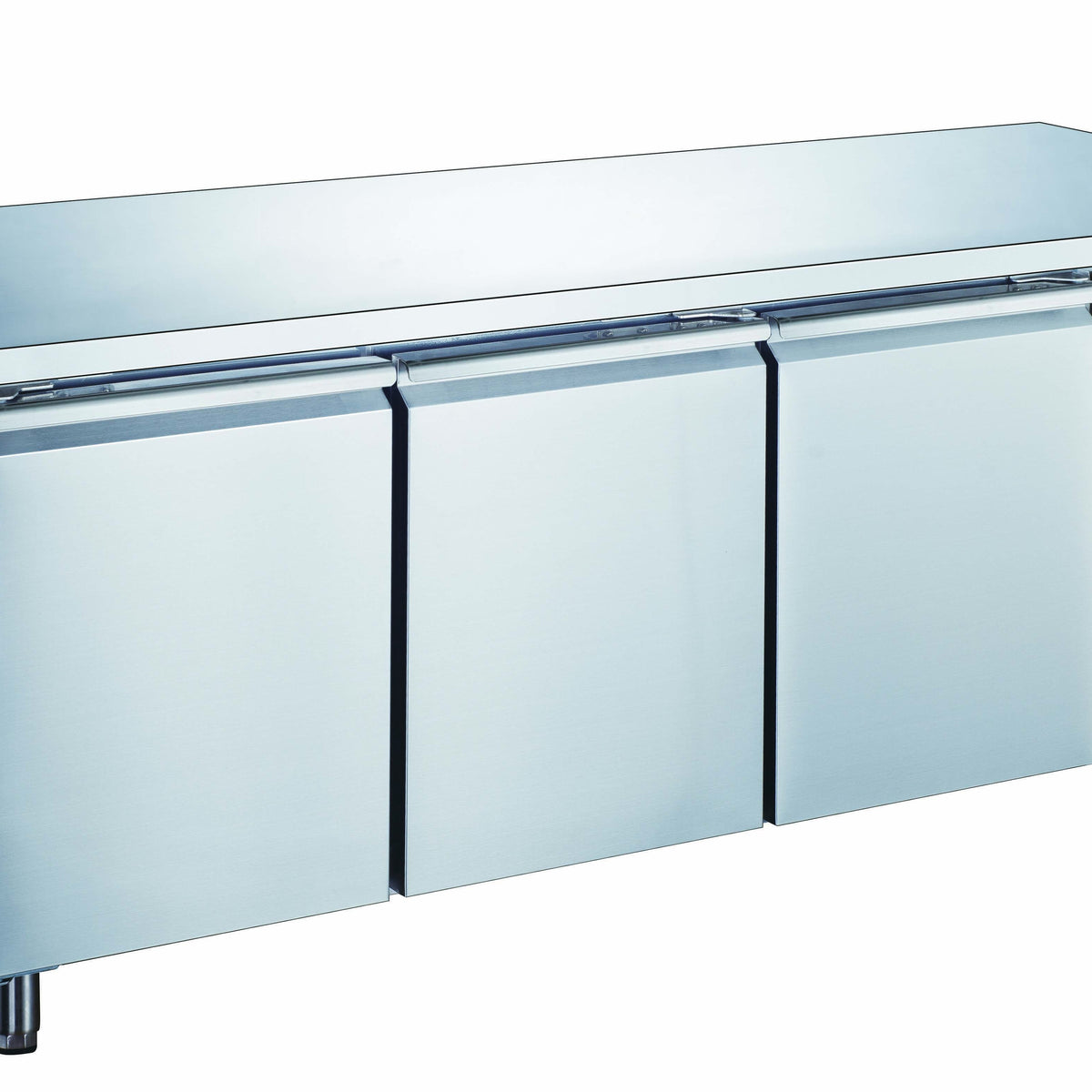 Furnotel - Table à pizza réfrigérée positive en inox avec évaporateur ventilé - 3 portes -  580 litres - PZ3601X main image 0