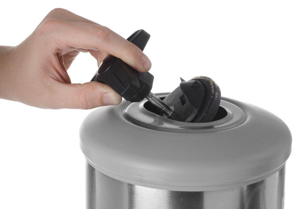 Adoucisseur d'eau, HENDI, Capacité filtre (20°F/30°F/40°F) 3360/2240/1680, 16L, ø185x(H)600mm