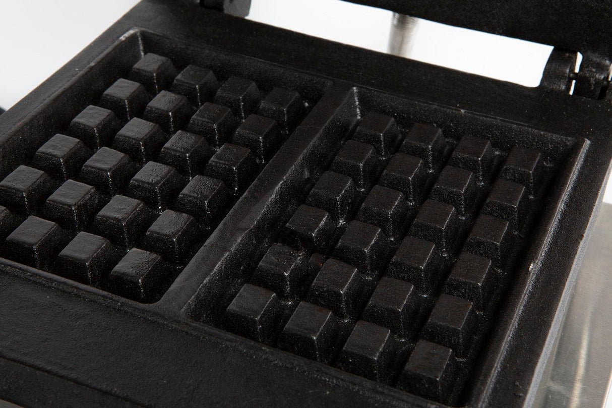 Machine à Gaufres CombiSteel: Le Plaisir Croustillant - FRANCE CHR