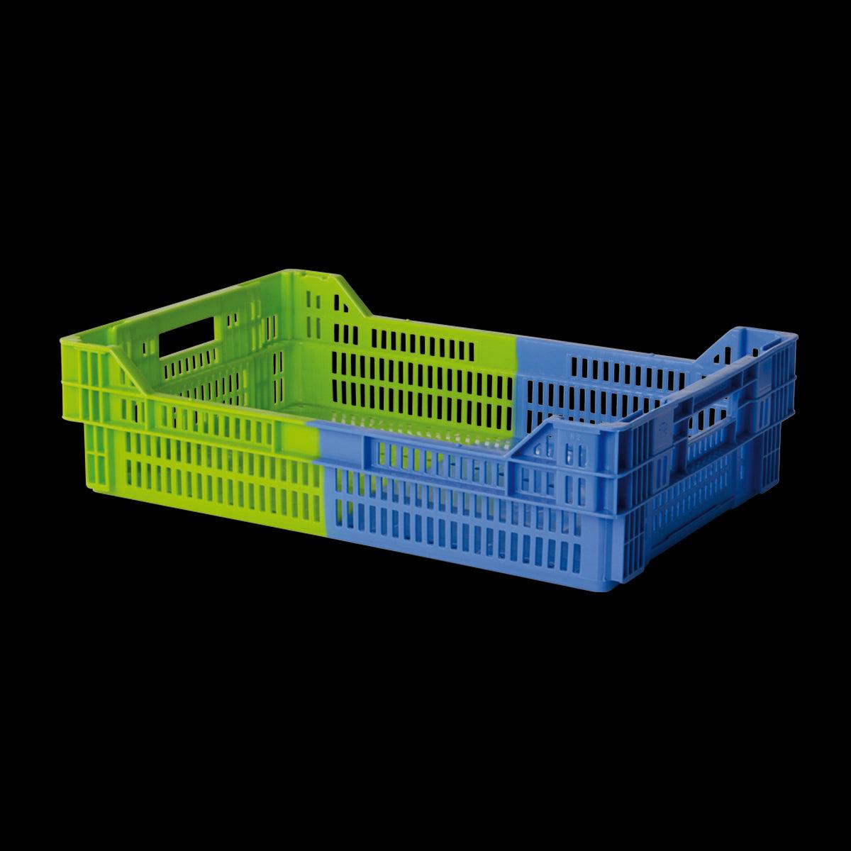 Caisse ajourée empilable emboitable 600 x 400 x 153 mm bicolore 27 L - bleu/vert - FRANCE CHR