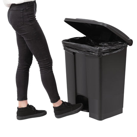 Poubelle de cuisine à pédale Jantex noire 65L - FRANCE CHR