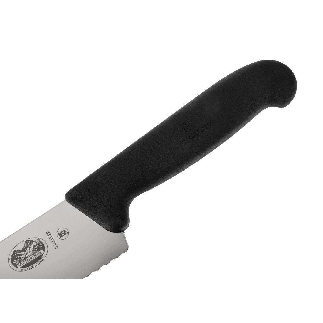 Couteau de cuisinier denté Fibrox Victorinox 220mm - FRANCE CHR