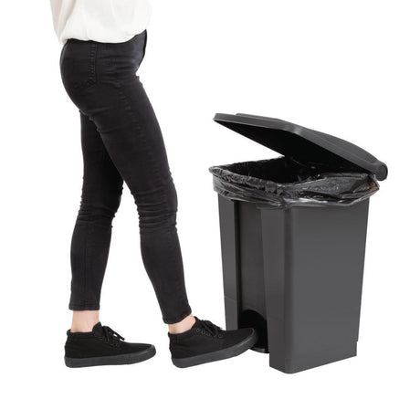 Poubelle de cuisine à pédale Jantex noire 45L - FRANCE CHR