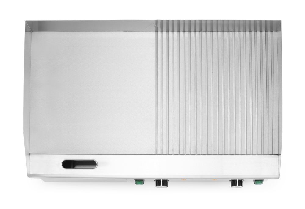 Grill, moitié lisse, moitié rainurée - HENDI
