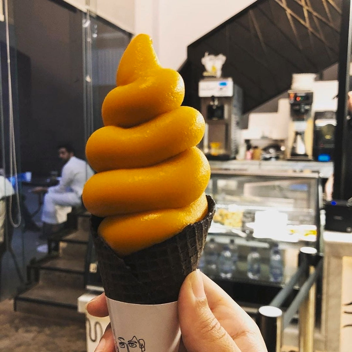 Distribution de glaces et softs - 6210-C - CODIGEL