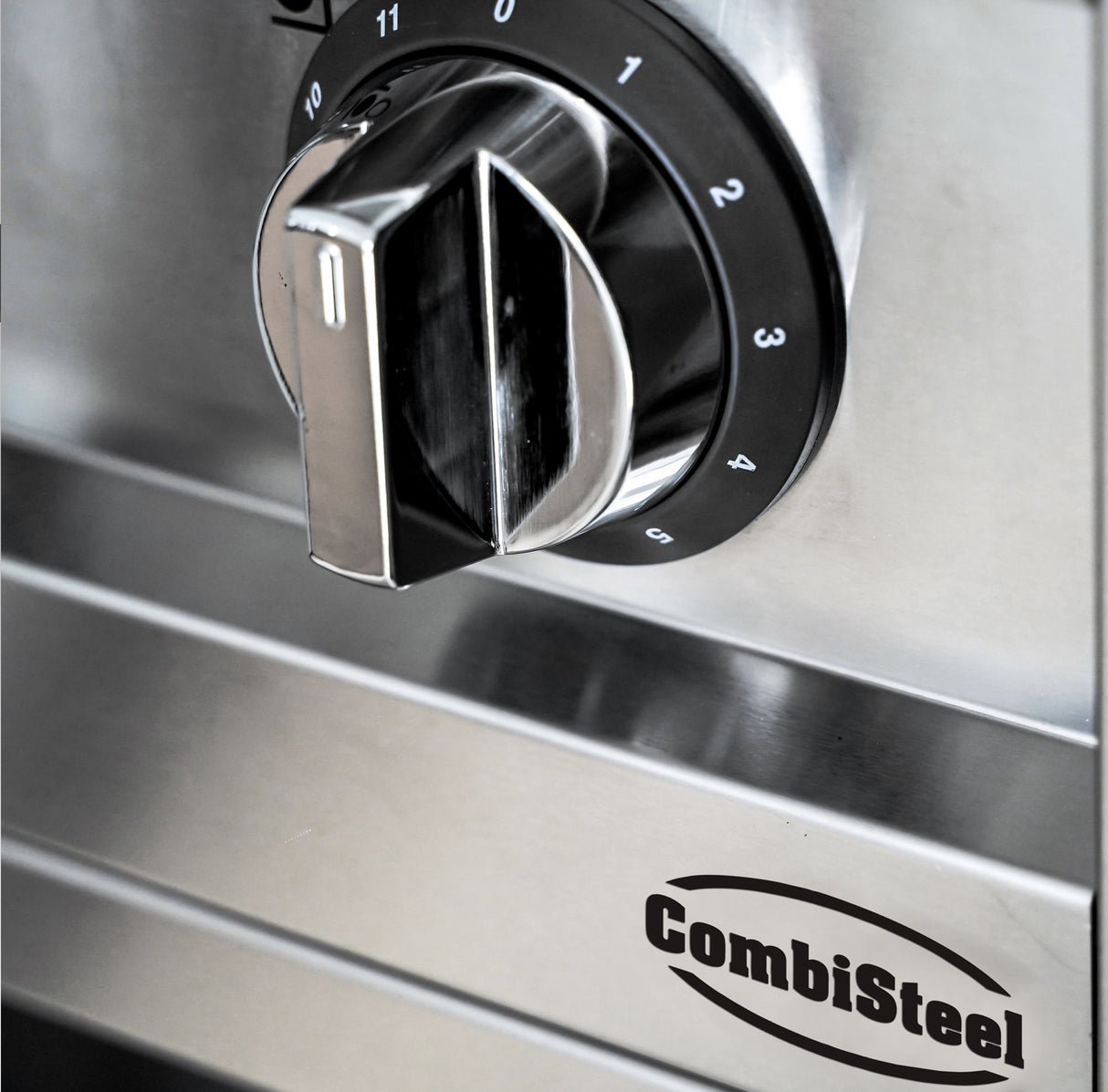 ENTRY 700 CUISINIÈRE À INDUCTION 4 ZONES - 7545.0010 - COMBISTEEL