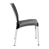 Chaises en polypropylène Bolero Elements noires (lot de 4) - NISBETS