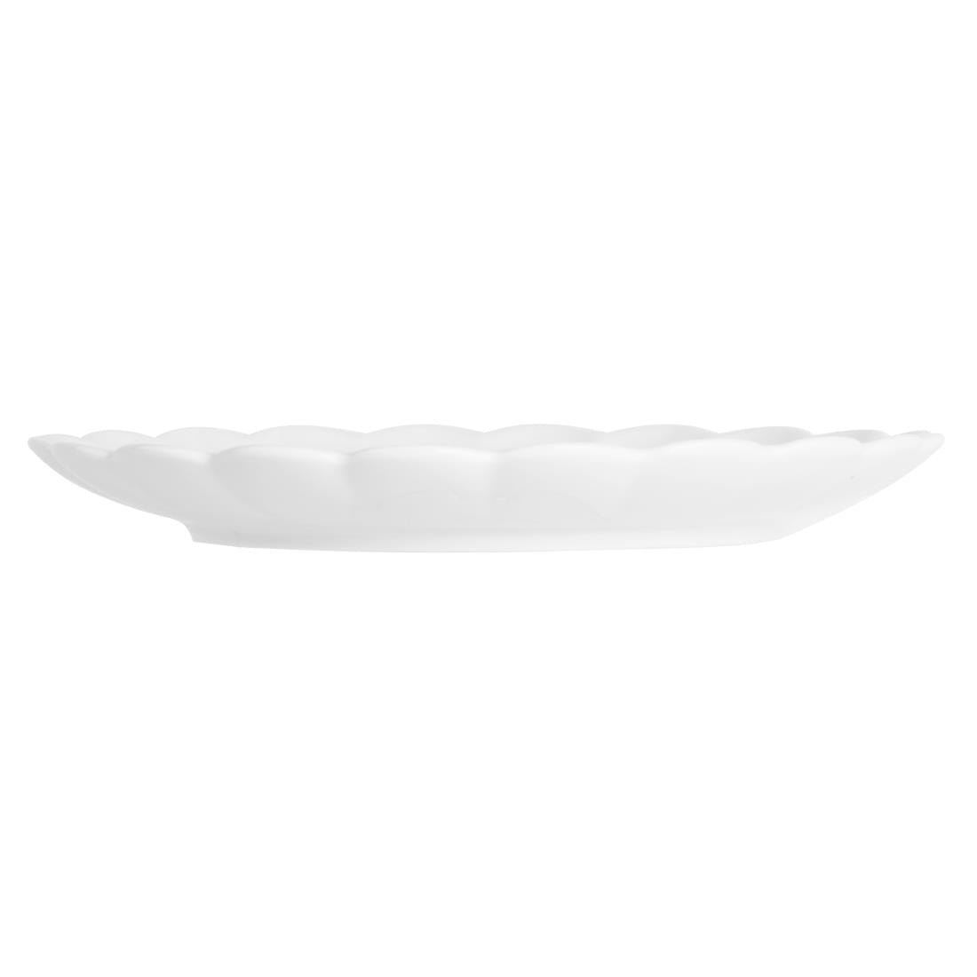 Assiettes festonnées Olympia Bloom blanches - NISBETS