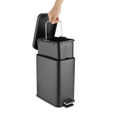 Poubelle de salle de bain slim Jantex noire 5L