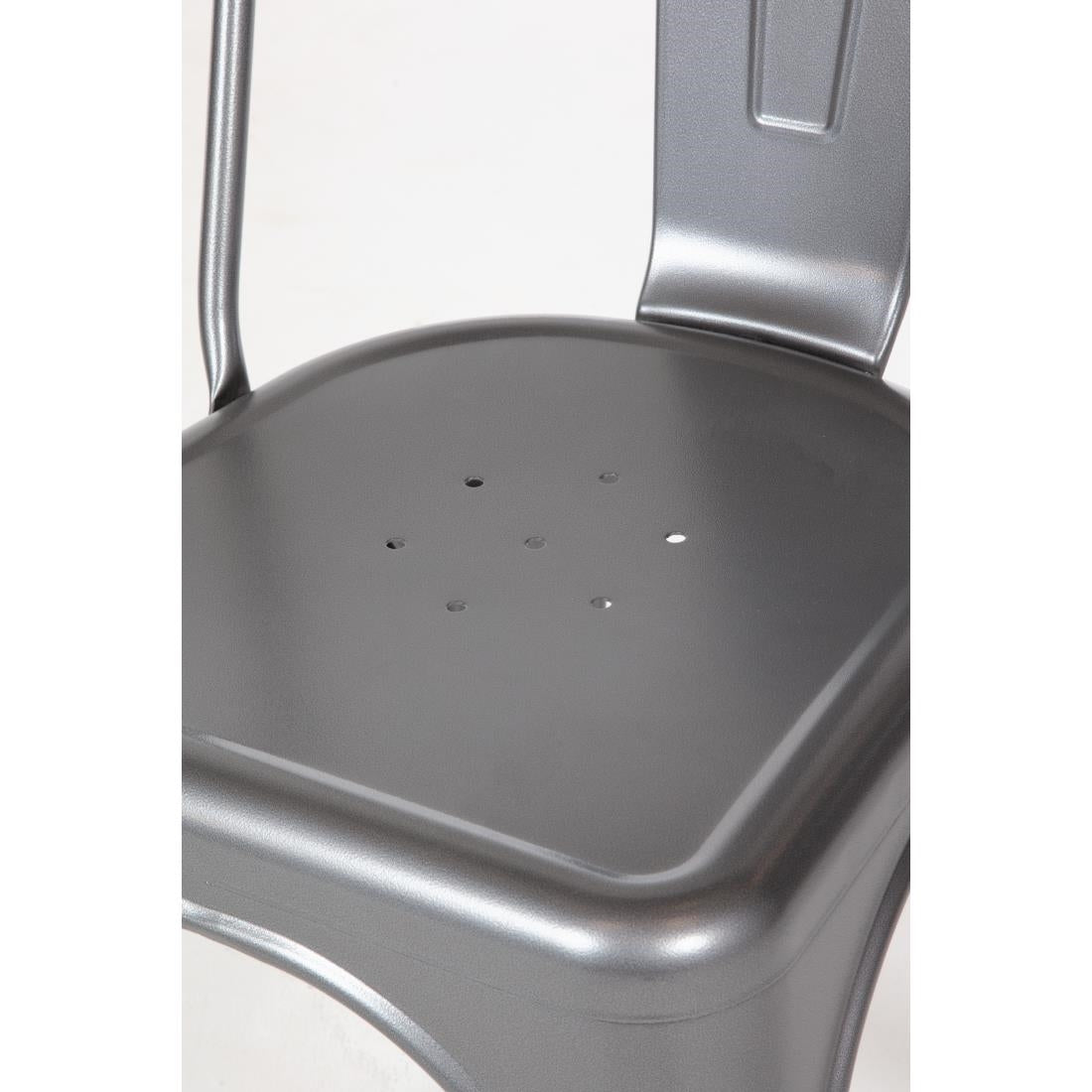 Chaises en acier gris métallisé Bolero Bistro (lot de 4) - NISBETS