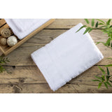 Serviette de douche Mitre Comfort Nova blanche - NISBETS