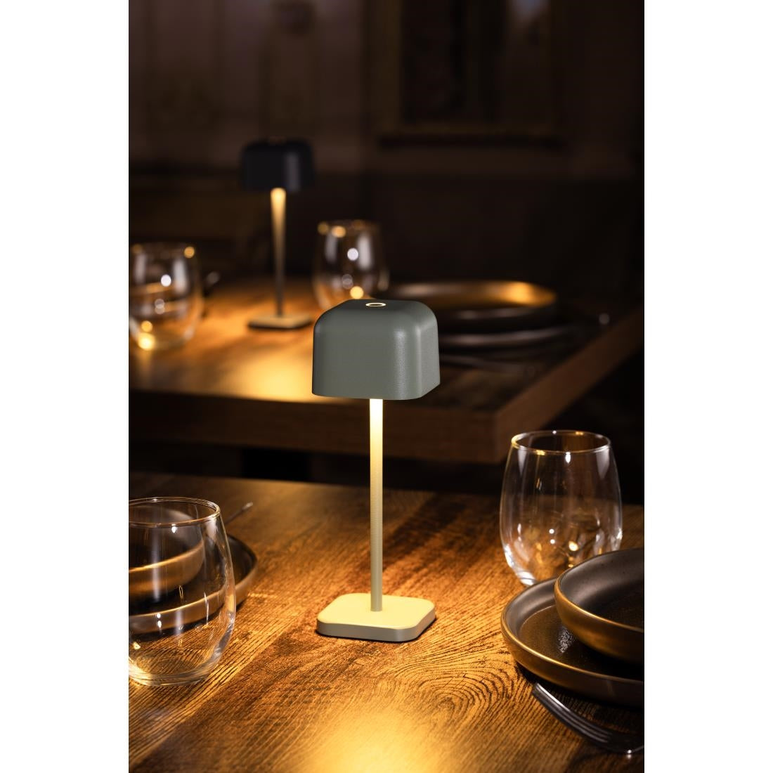 Lampe de table avec abat-jour carré Olympia Lucca verte 200mm