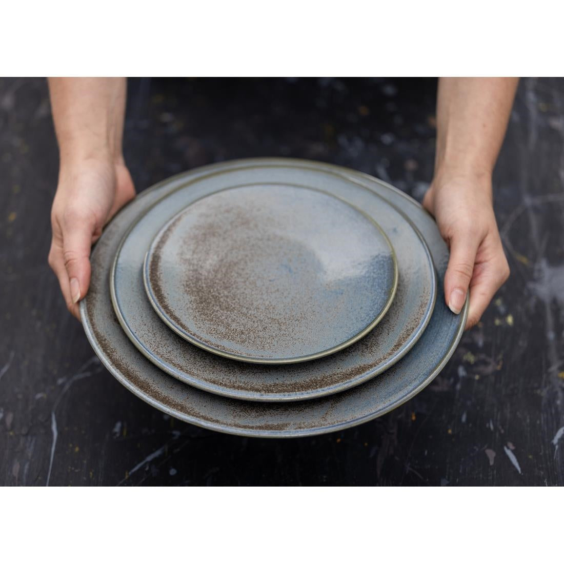 Assiettes plates Olympia Ember Blue 230mm (lot de 6)