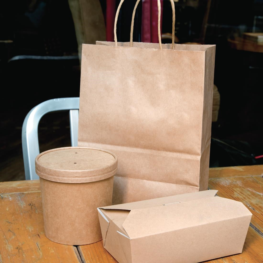 Pots à soupe compostables en PLA Fiesta Compostable 118 mm - 73,8 cl (Lot de 500) - NISBETS