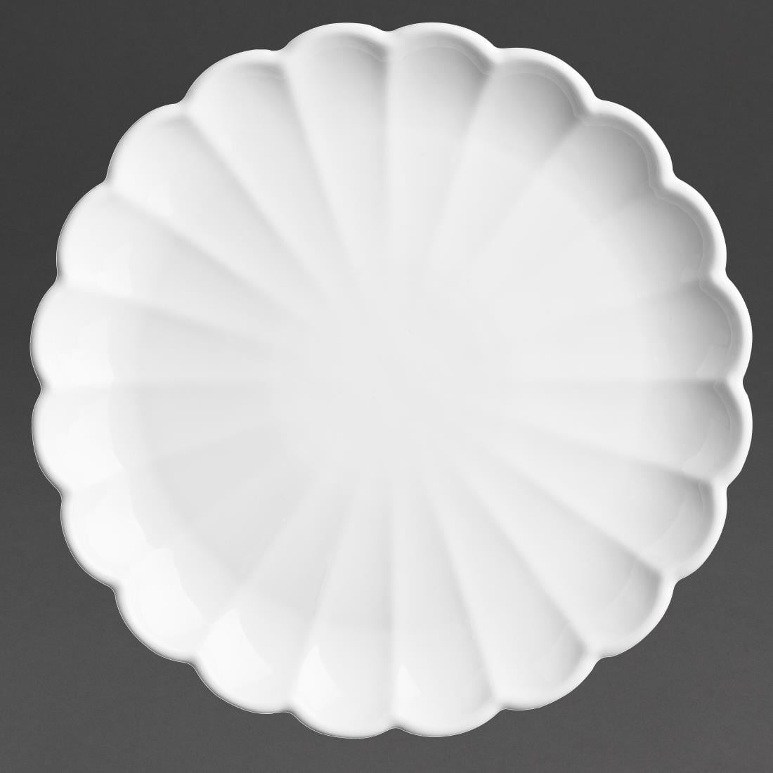 Assiettes festonnées Olympia Bloom blanches - NISBETS