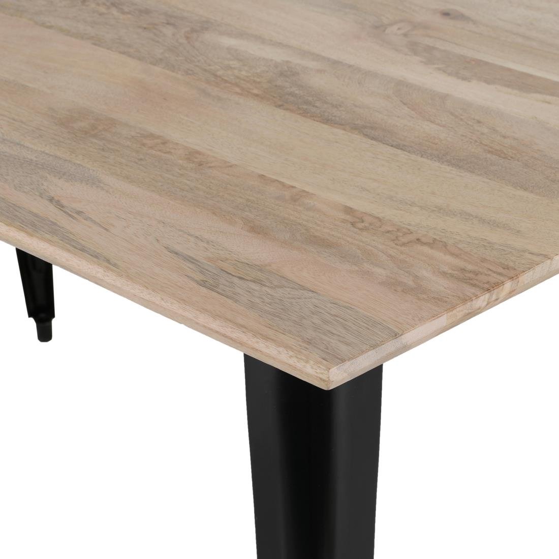 Table à manger avec plateau en bois de manguier lisse et piètement noir Bolero Bistro 1450 mm - NISBETS