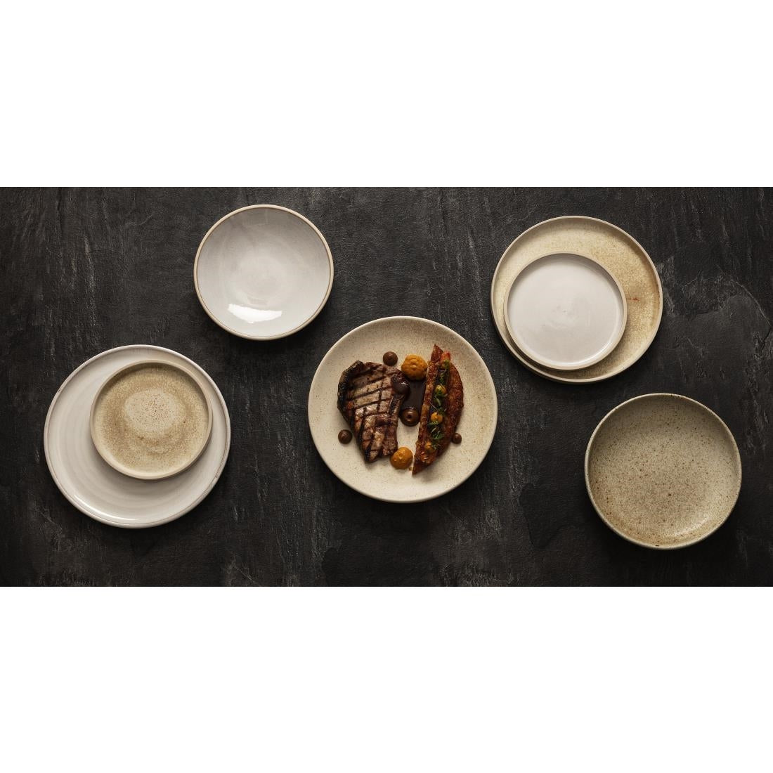 Assiettes coupes beige moucheté Olympia Canvas 27 cm  (Lot de 6) - NISBETS