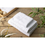 Serviette de douche Mitre Comfort Nova blanche - NISBETS