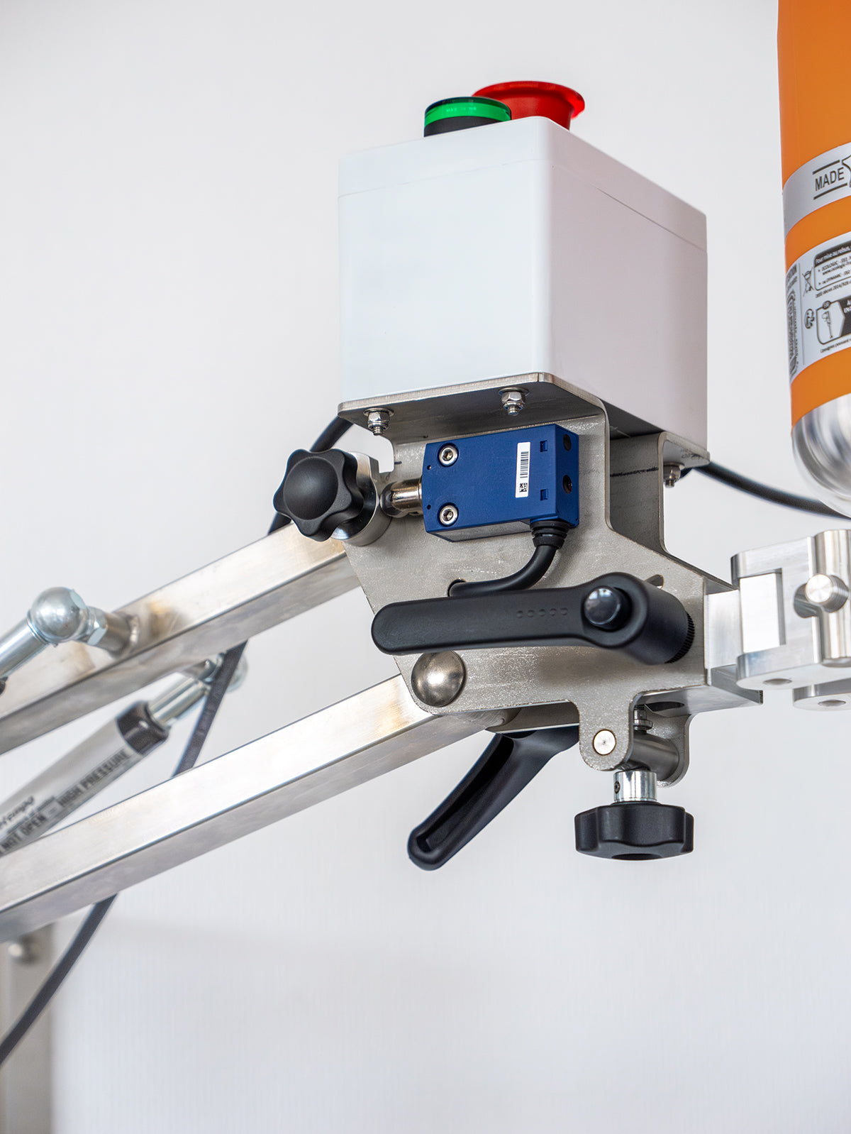 EASY MIX MASTER DMX 410.H ROULANT 220-240V - DYNAMIC - EMR003H