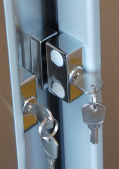Unifrigor - Fermeture à clef pour porte ou tiroir - 340143