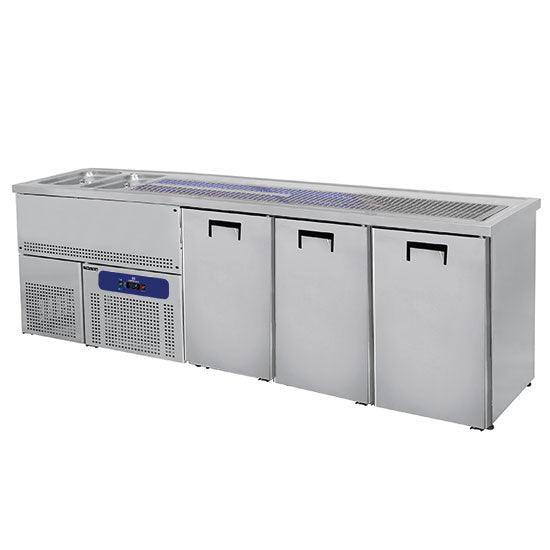 Le comptoir à bière avec 2 bacs à gauche et 3 portes pour les fûts de bière 50 litres