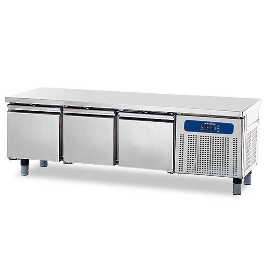 soubassement réfrigéré avec 3 tiroirs 1/1 pour appareils de cuisson 700, l=1600 mm