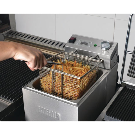 Friteuse simple avec minuterie Buffalo 5L 2,8kW - FRANCE CHR