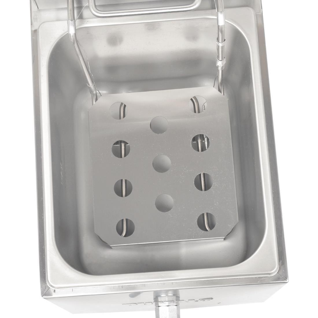 Friteuse simple Buffalo - 1 x 8L 2,9kW avec minuterie - FRANCE CHR