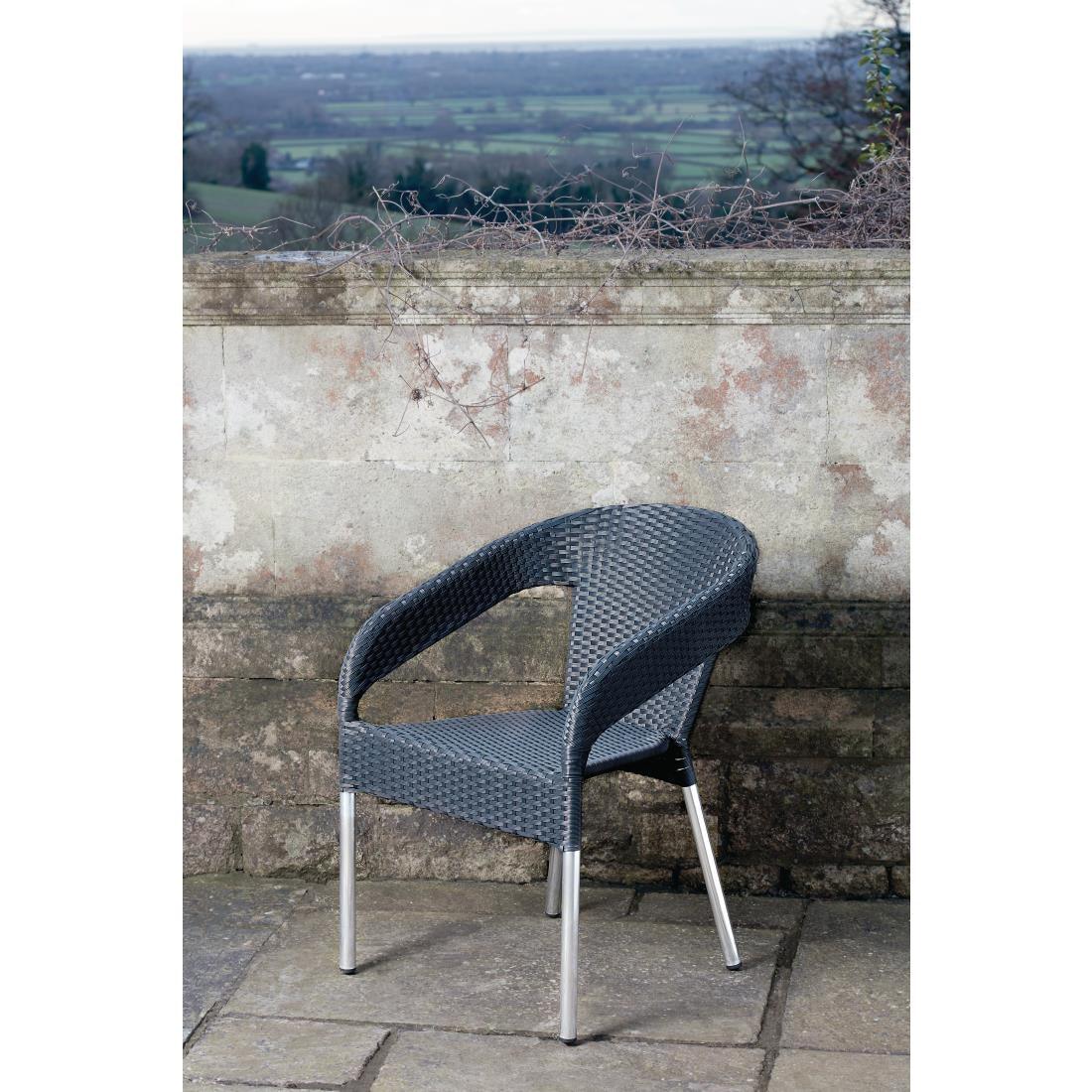 Fauteuils enveloppants bistro en rotin PE anthracite Bolero (lot de 4) - FRANCE CHR